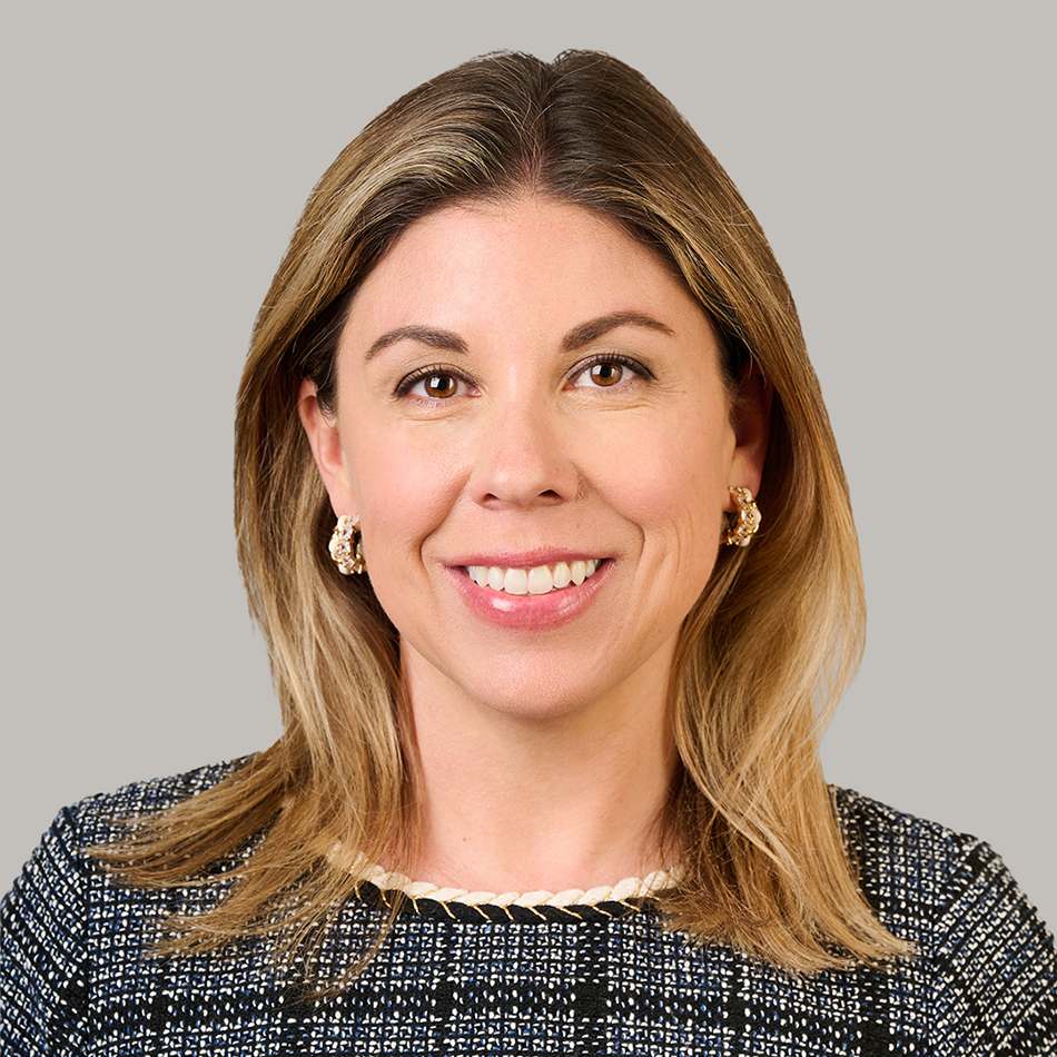 Lauren Golden Headshot