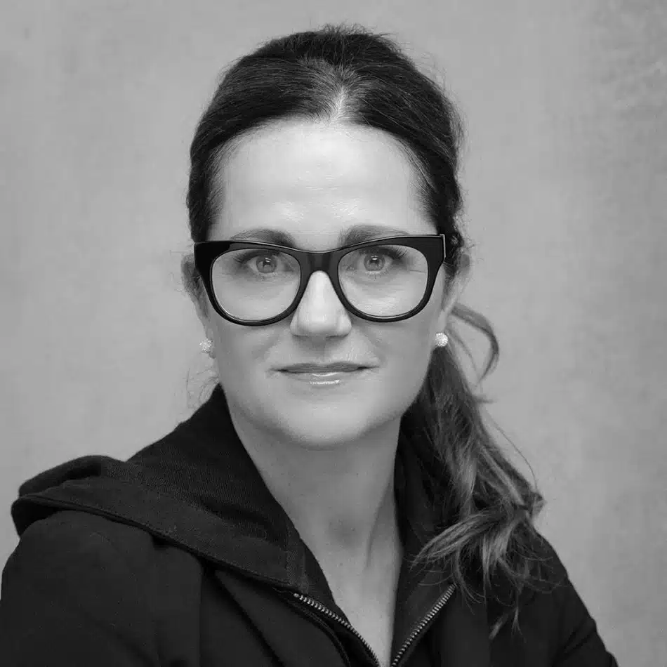 Kristy Lindquist Headshot