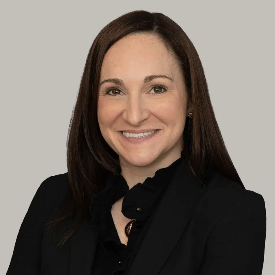 Sarah Conway Headshot