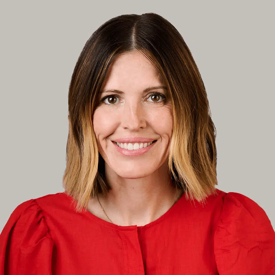 Kate Pederson Headshot